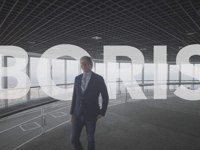 Uno de tres millones Blondloyal